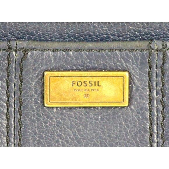 FOSSIL BLUE GENUINE LEATHER ID CARD COIN HOLDER BILL TWO COMPARTMENT WALLET - Picture 2 of 11